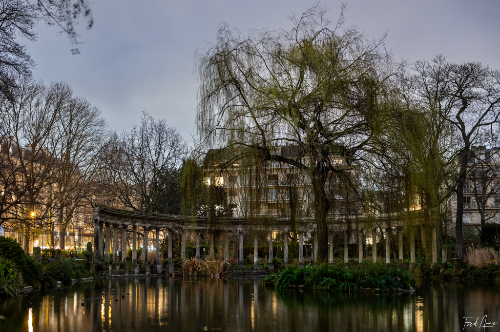 Les colonnes du parc Monceau