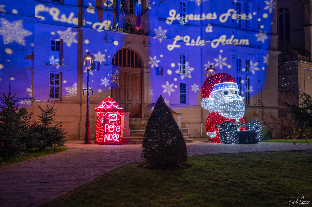 Décorations de Noël à L'Isle-Adam