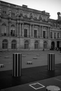 Colonne Buren au Palais Royal