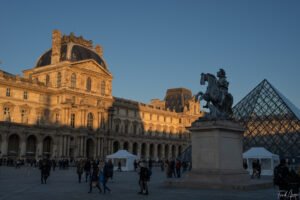 Cour du Louvre