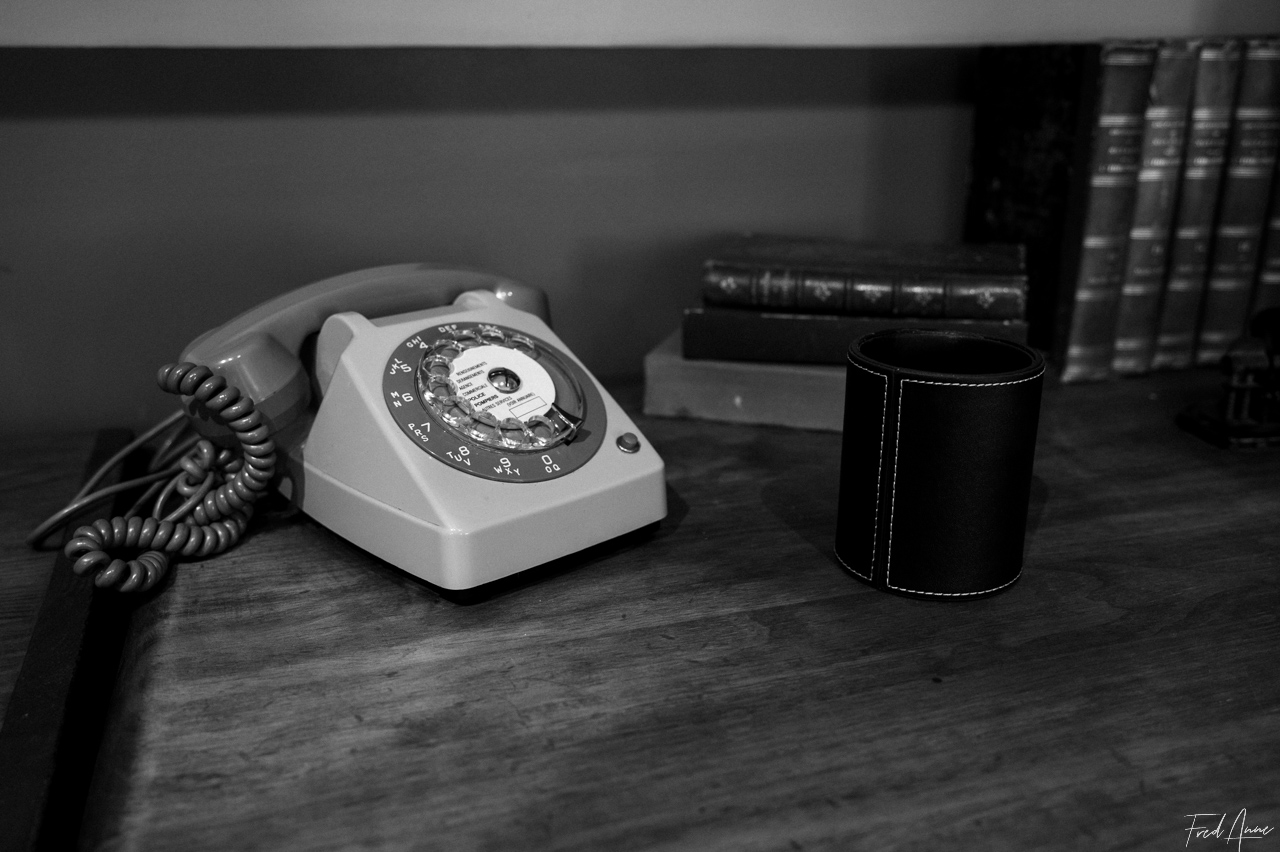 0324 Vieux Téléphone