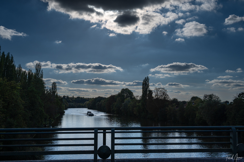 42 Péniche Sur L'oise