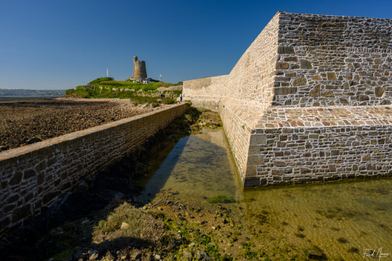 Tour Vauban de Saint-Vaast-la-Hougue